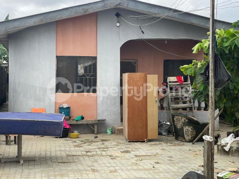 4 bedroom House for sale Community Road Ijegun Ikotun/Igando Lagos