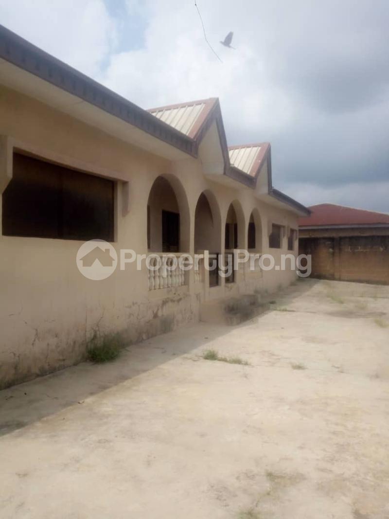 4 bedroom House for sale Ologbo Estate, Ologuneru Ibadan Oyo