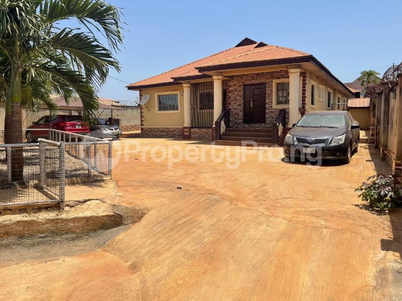4 bedroom House for sale Elewuro Akobo Ibadan Oyo