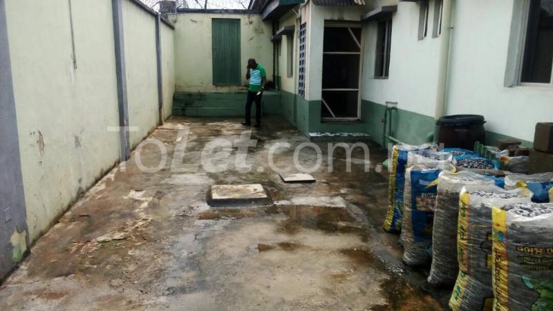 4 bedroom House for sale Ikeja Omole phase 1 Ojodu Lagos