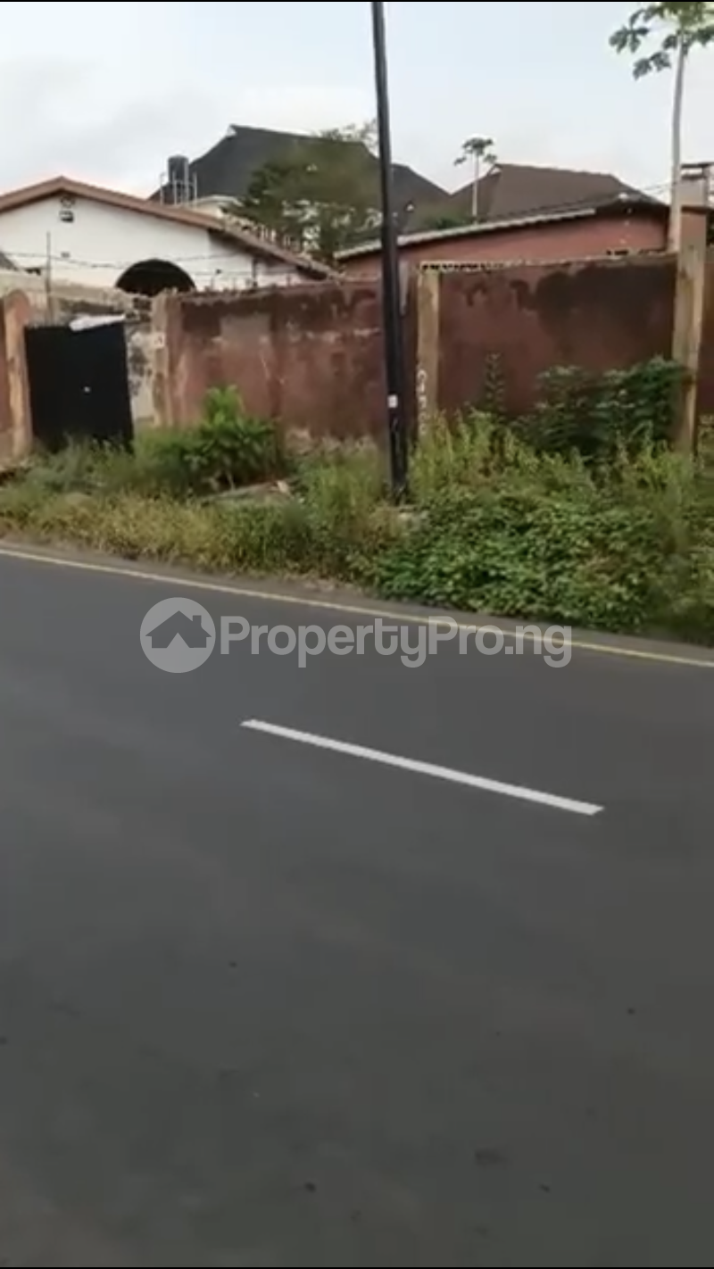 4 bedroom House for sale Adeyi Avenue Davis Hotel Environment, Off Awolowo Way Bodija Ibadan Oyo
