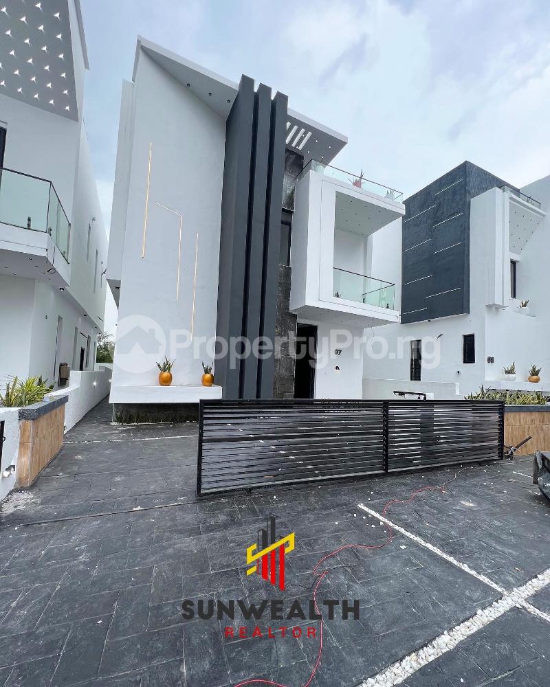4 bedroom House for sale Chevron Lekki Lagos