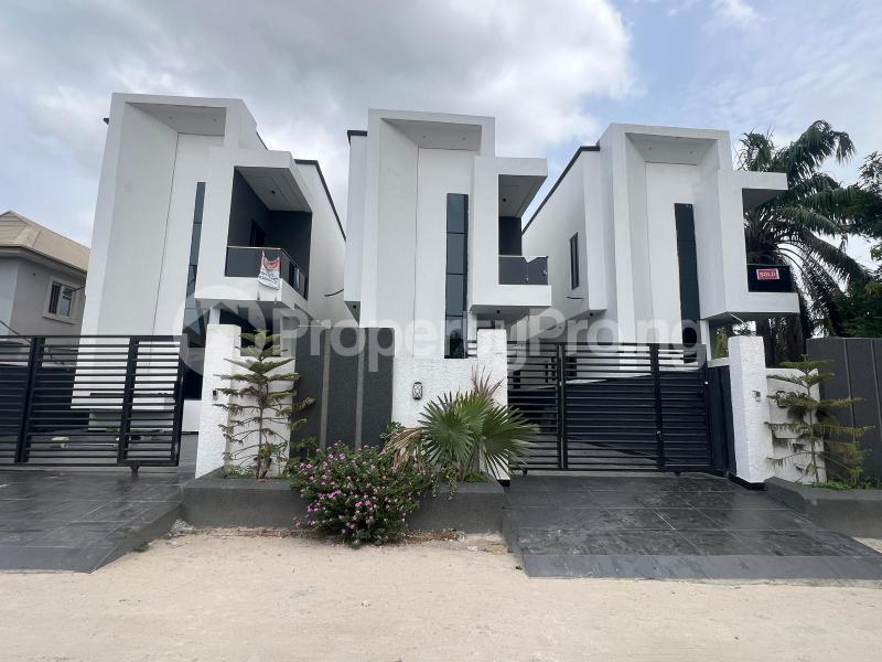 4 bedroom House for sale Thomas estate Ajah Lagos