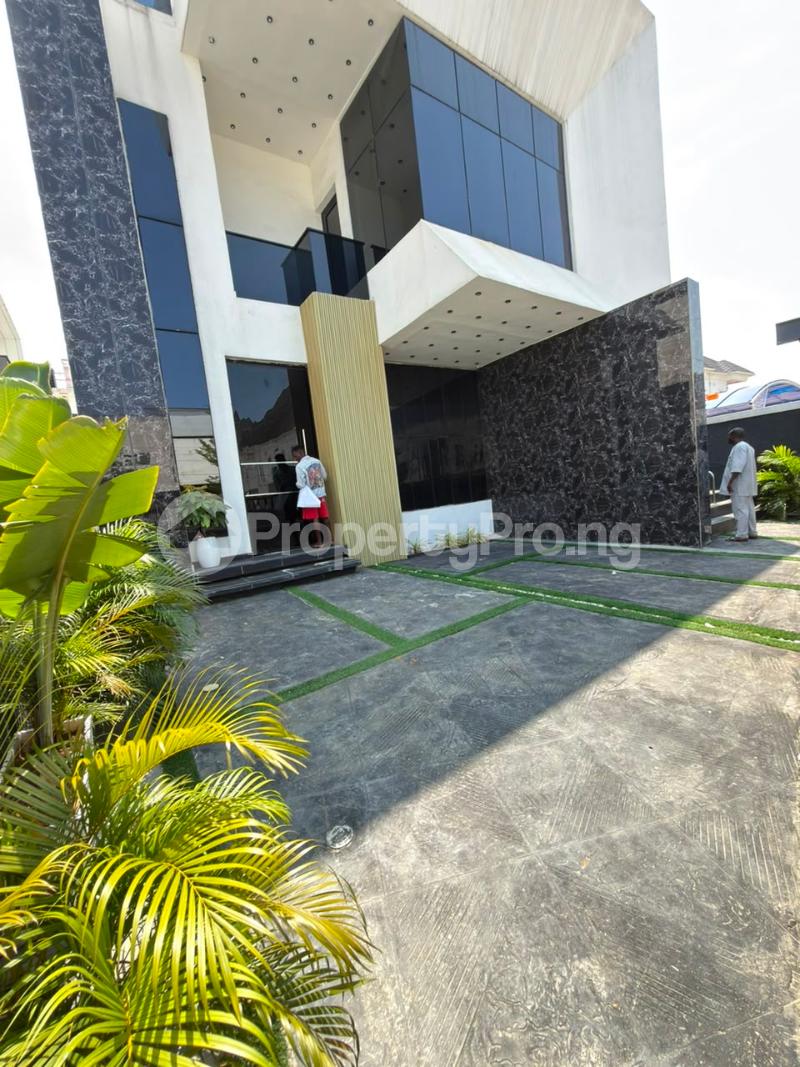 4 bedroom House for rent 2nd Toll Gate Lekki Lagos
