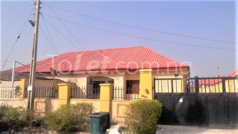 House for sale Trademore Estate Phase 2, Lugbe District, Abuja Abuja - 1