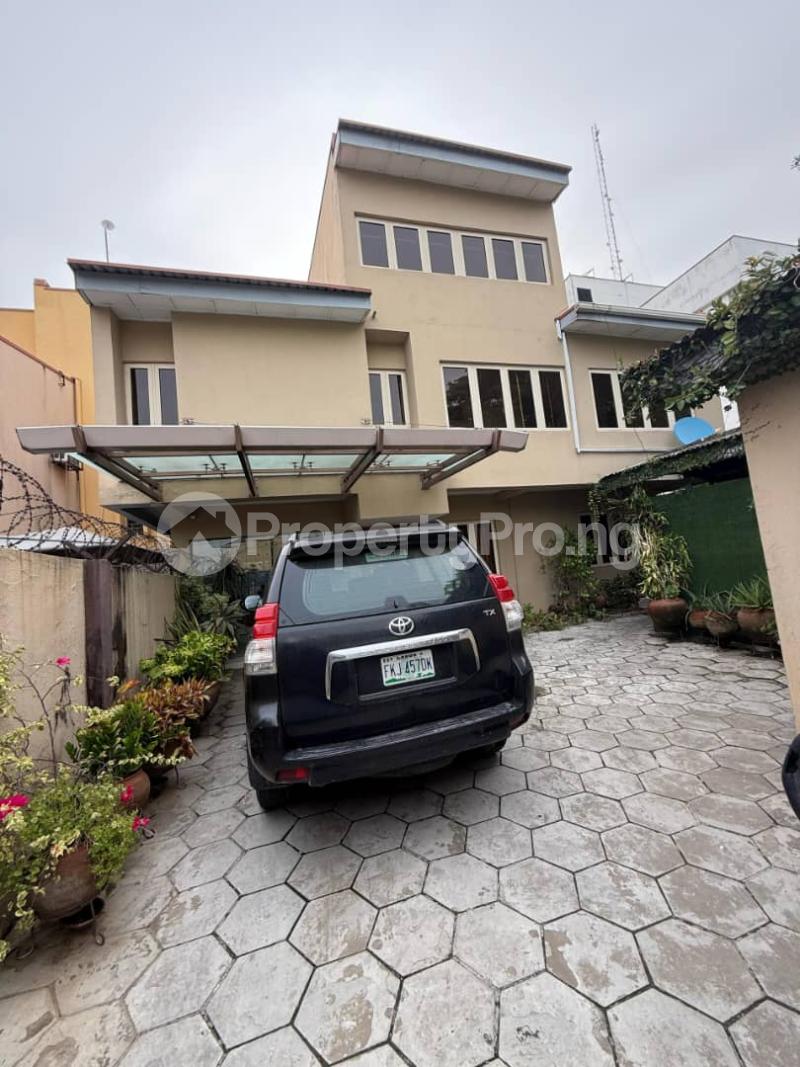 4 bedroom House for sale Ligali Ayorinde Victoria Island Lagos