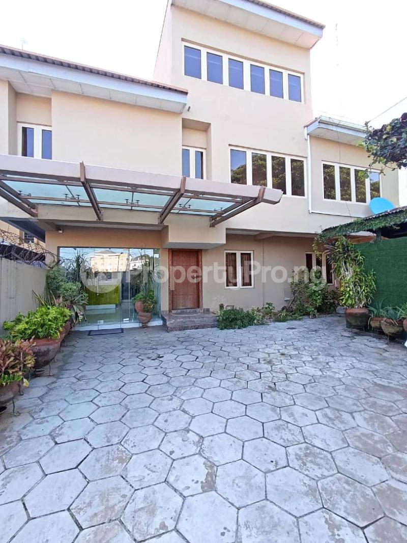 4 bedroom House for sale Ligali Ayorinde Victoria Island Lagos