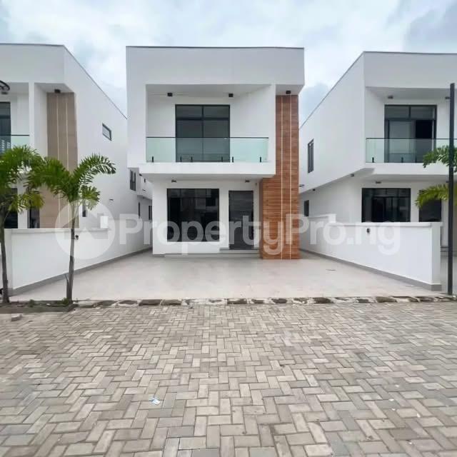 4 bedroom House for sale Chevron Toll Gate Lekki Lagos