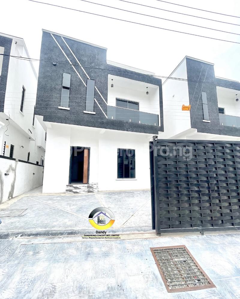 4 bedroom House for sale Lekki Lagos