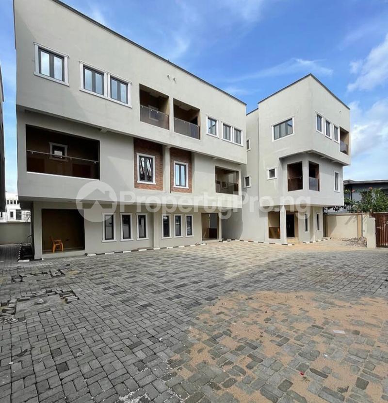 4 bedroom House for sale Gbagada Lagos