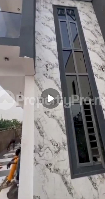 4 bedroom House for sale Maryland Lagos