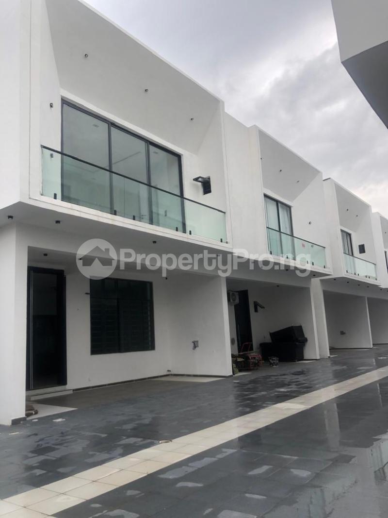 4 bedroom House for sale Ikota Lekki Lagos