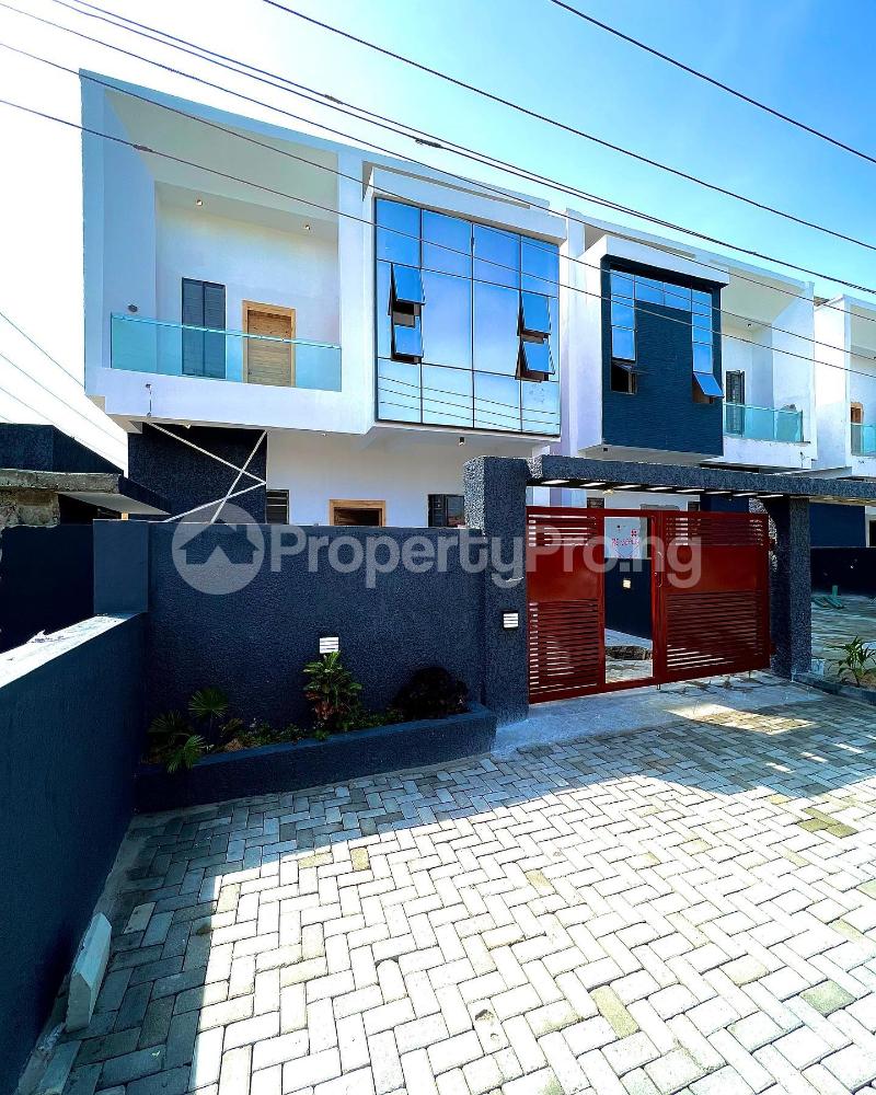 4 bedroom House for sale Ologolo Lekki Lagos