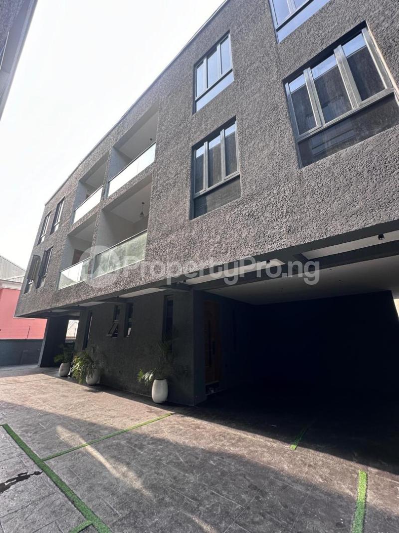 4 bedroom House for sale Lekki Phase 1 Lekki Lagos