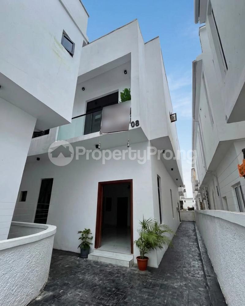 4 bedroom House for sale Ikota Lekki Lagos