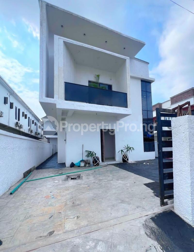 4 bedroom House for sale Ikota Lekki Lagos