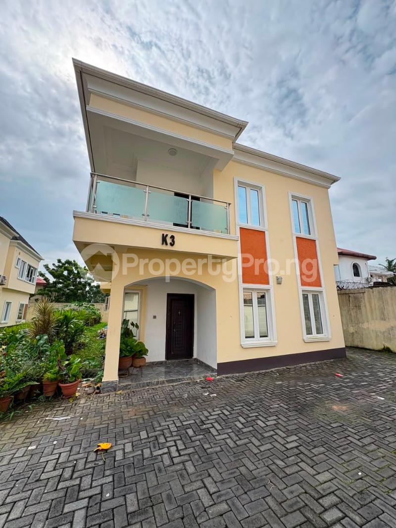 4 bedroom House for rent Ogudu Lagos