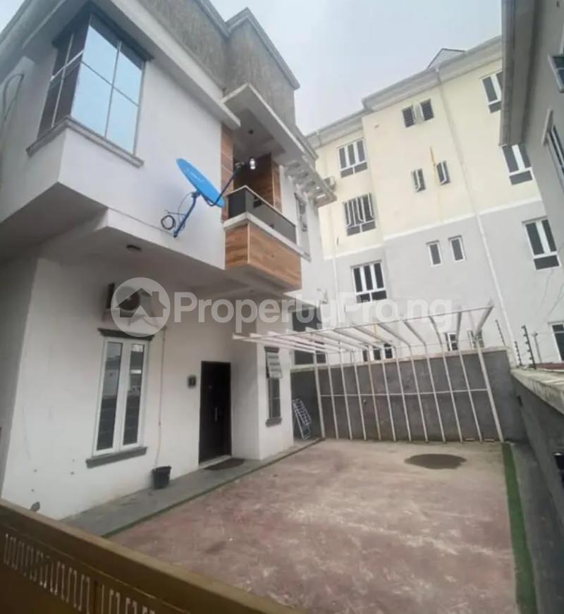 4 bedroom House for sale Orchid Lekki Lagos