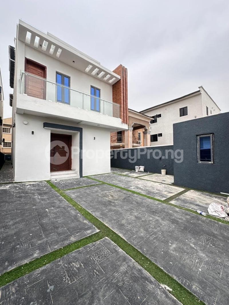 4 bedroom House for rent Ado Road Ajah Lagos
