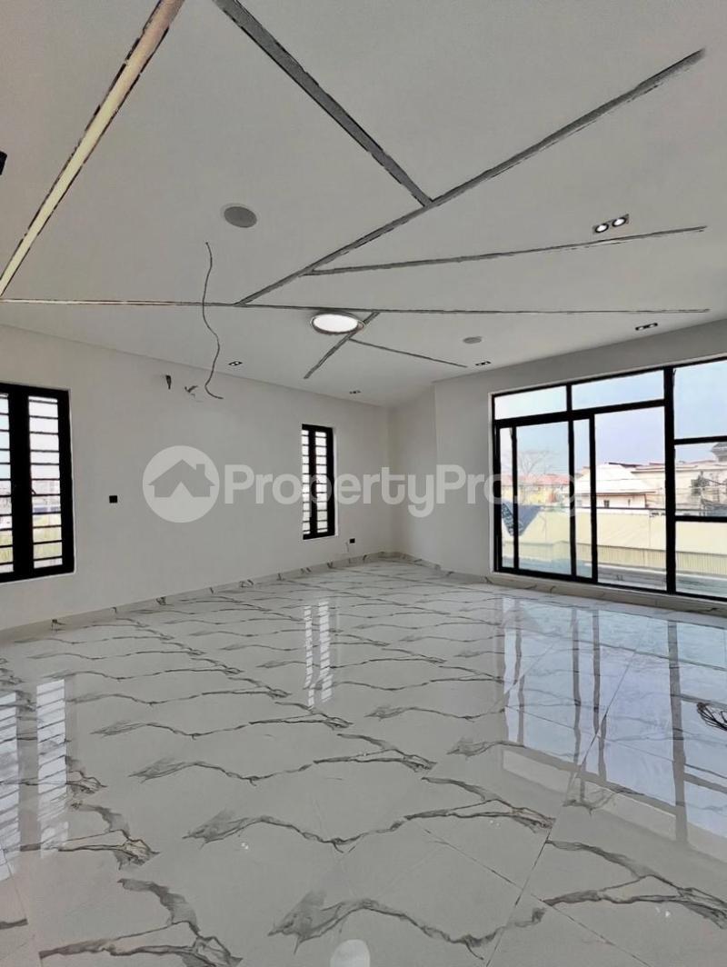 4 bedroom House for rent Ikota Lekki Lagos