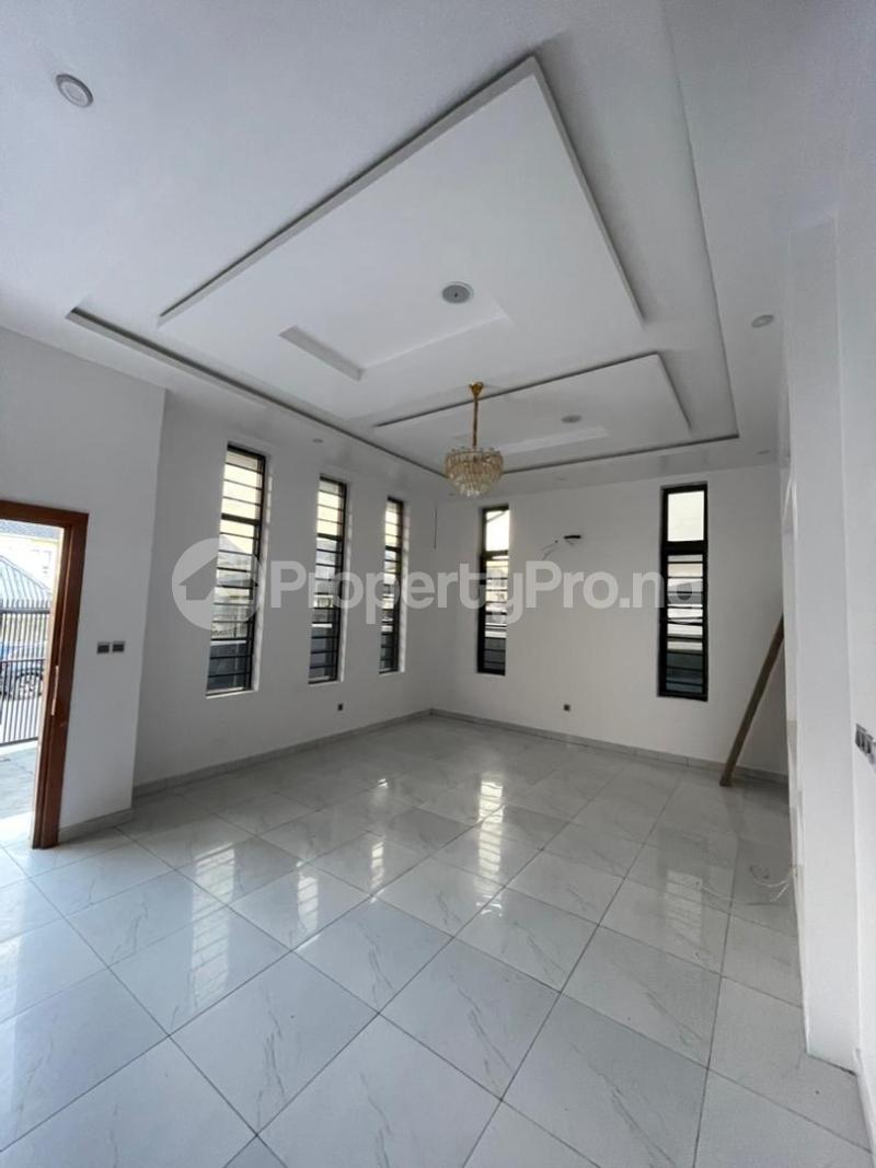 4 bedroom House for rent Lekky County Ikota Lekki Lagos