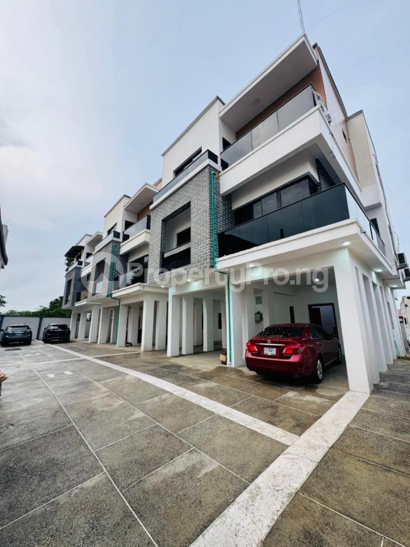 4 bedroom House for sale Magodo Phase 2 Magodo Kosofe/Ikosi Lagos