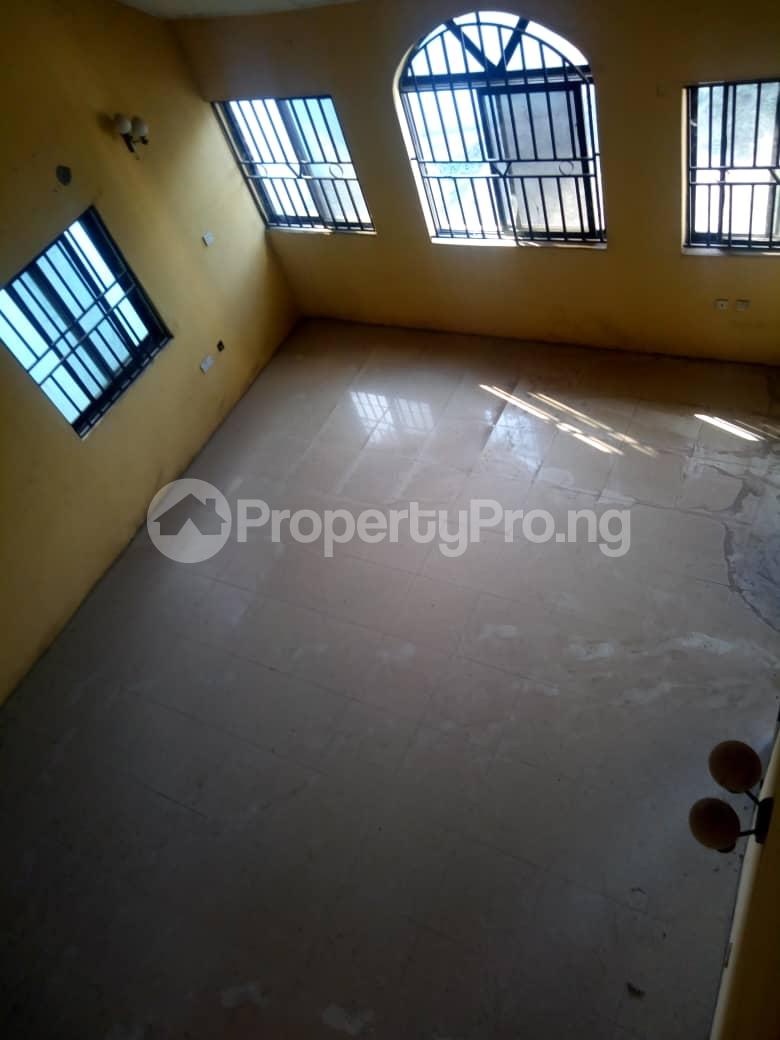 4 Bedroom House in Oko oba Agege Lagos House for sale in agege
