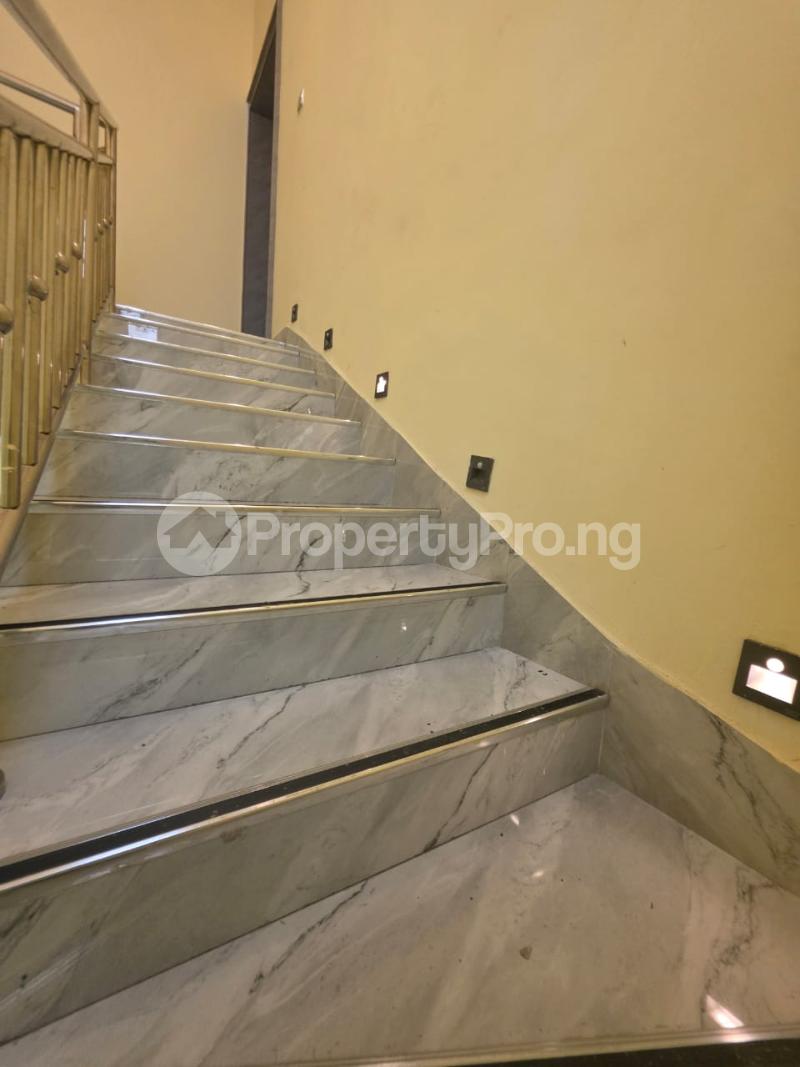4 bedroom House for sale Lekki Lagos