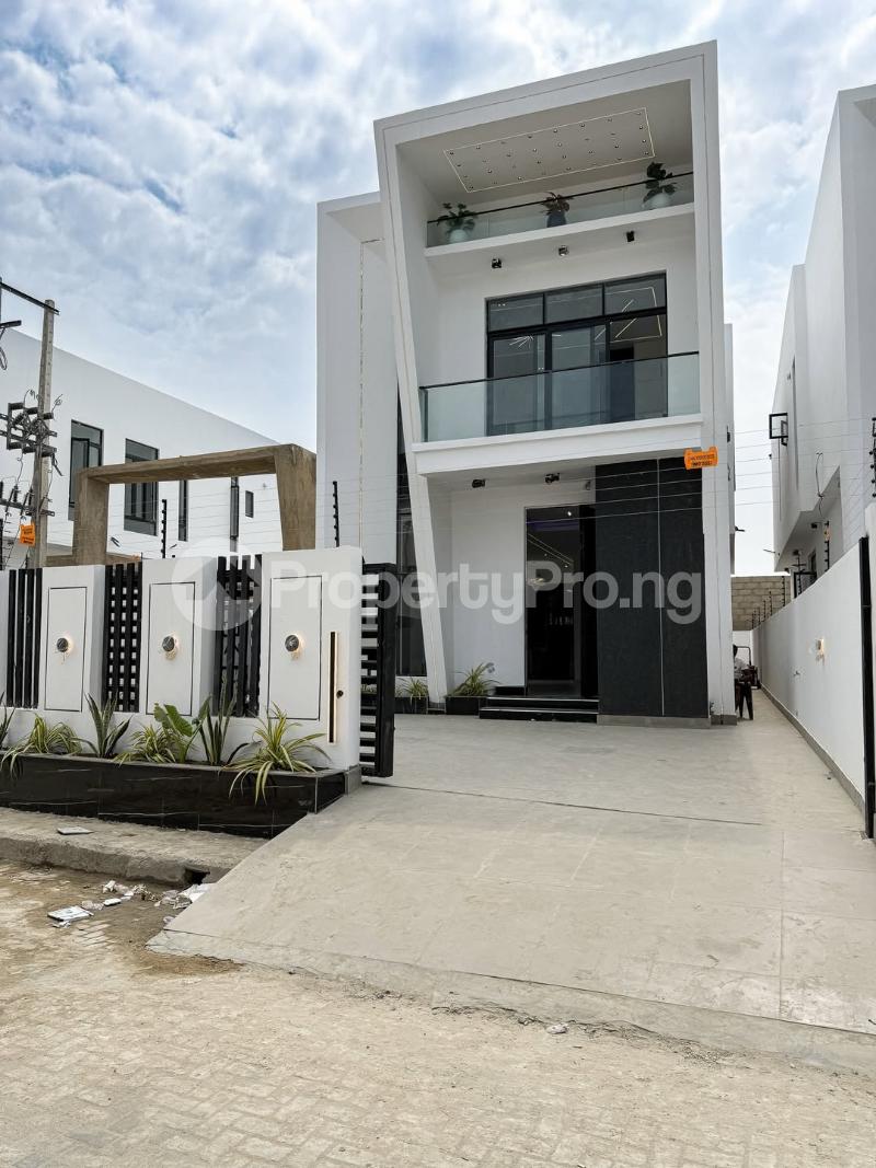 4 bedroom House for sale Orchid Lekki Lagos