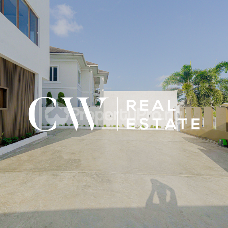 4 bedroom House for sale Lekki Lagos