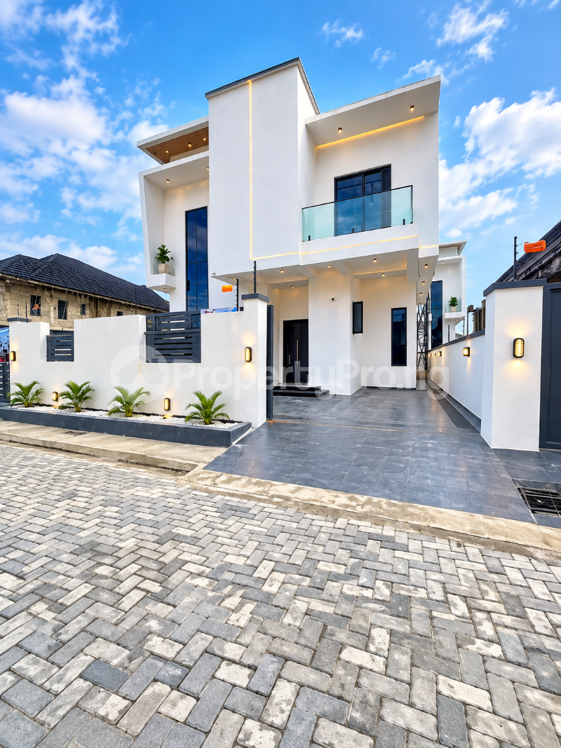 4 bedroom House for sale Sangotedo Ajah Lagos