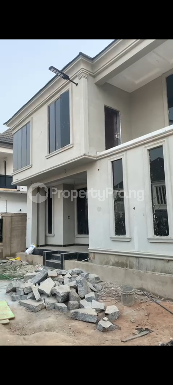 4 bedroom House for sale Lugbe Abuja