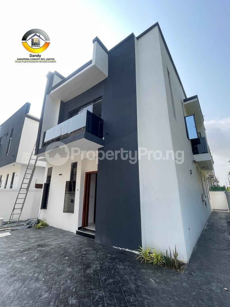 4 bedroom House for sale chevron Lekki Lagos