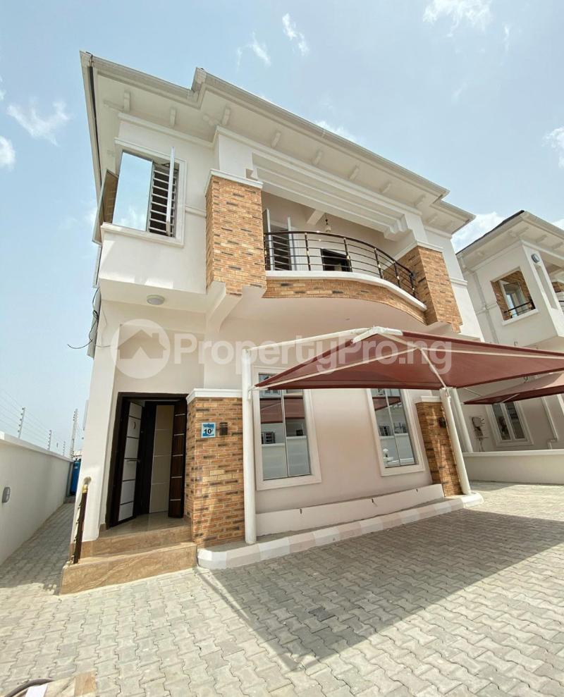 4 bedroom House for sale Orchild Road 2nd Tollgate chevron Lekki Lagos