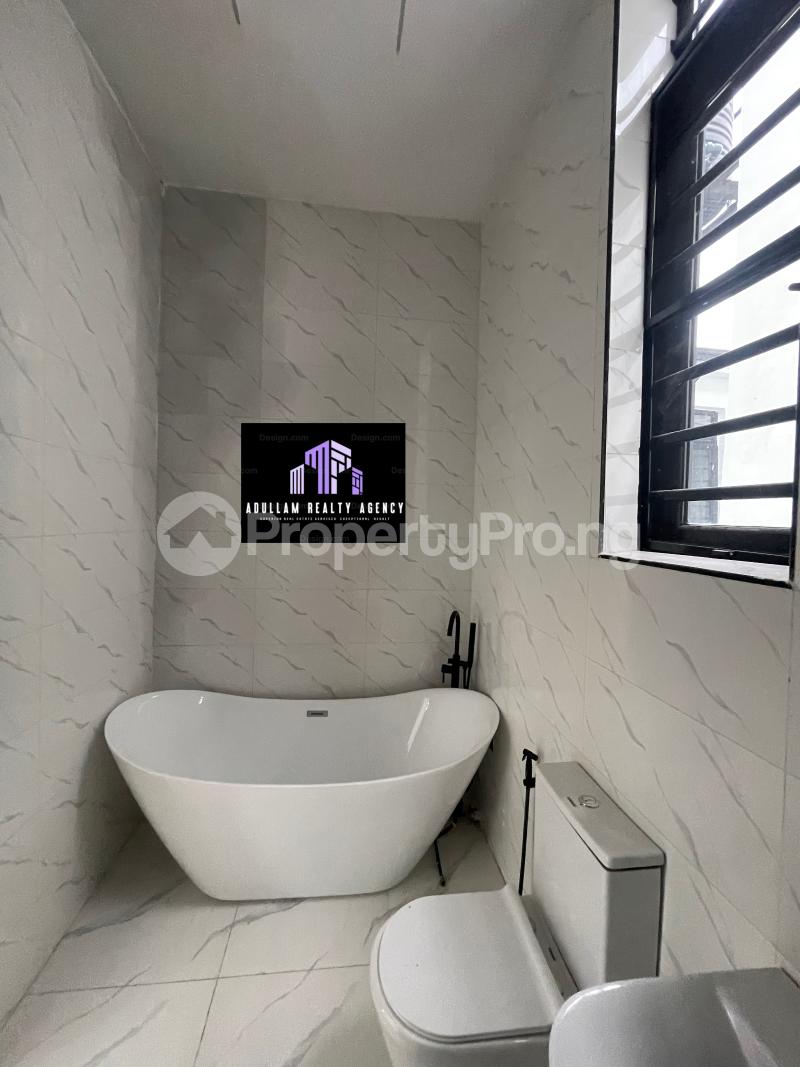 4 bedroom House for sale Off Lekki-Epe Expressway Ajah Lagos