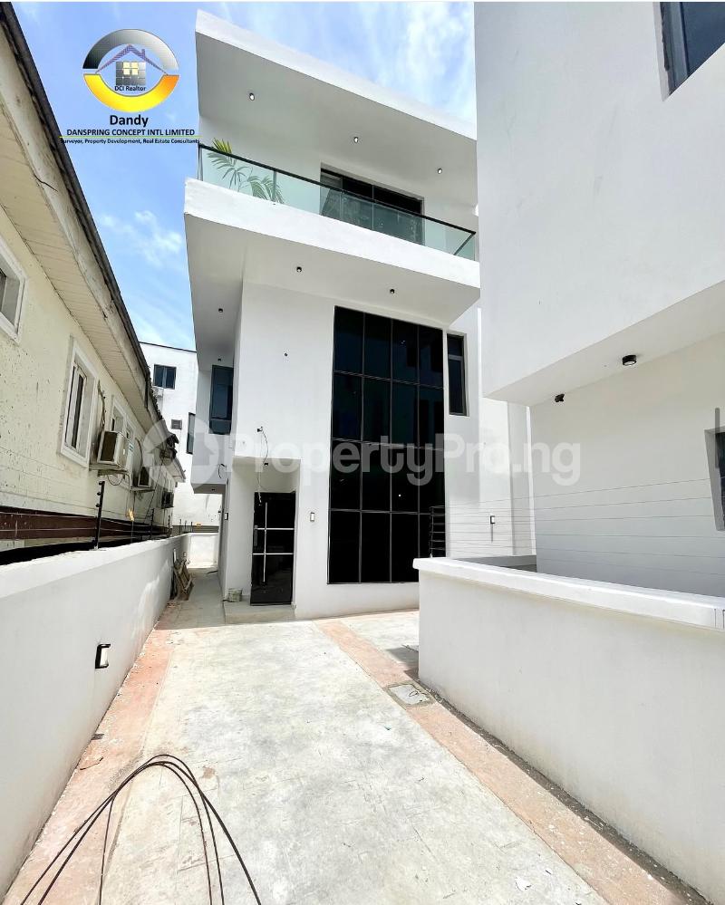 4 bedroom House for sale Ikate Lekki Lagos