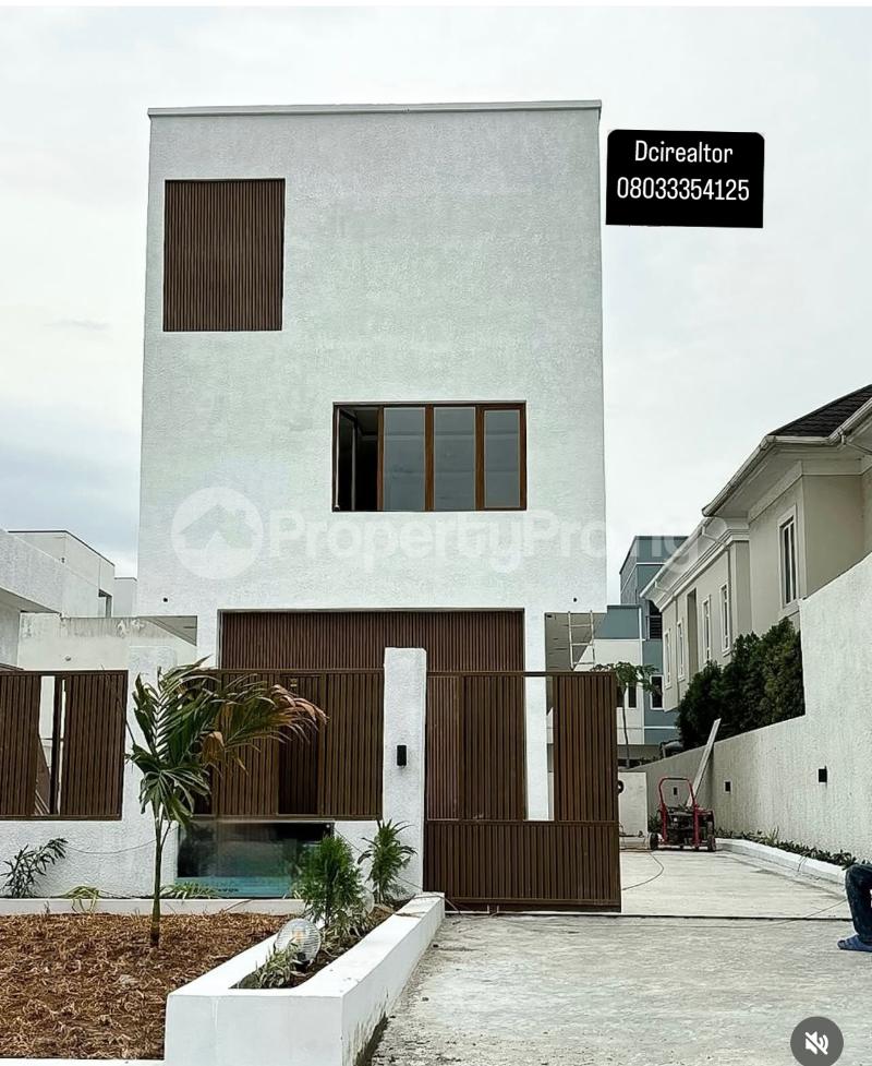 4 bedroom House for sale Osapa london Lekki Lagos
