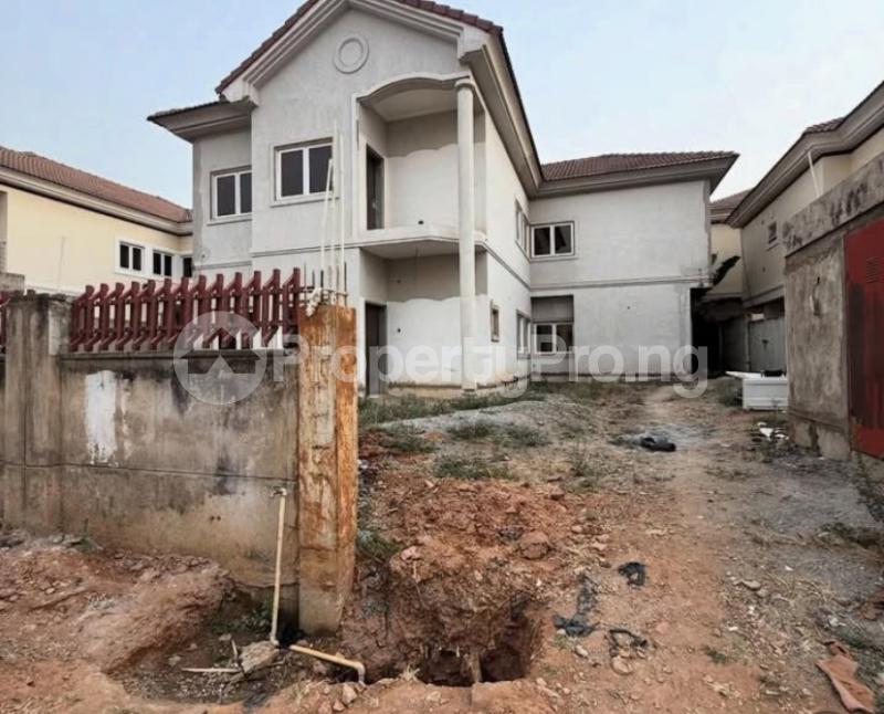 4 bedroom House for sale Life Camp Abuja