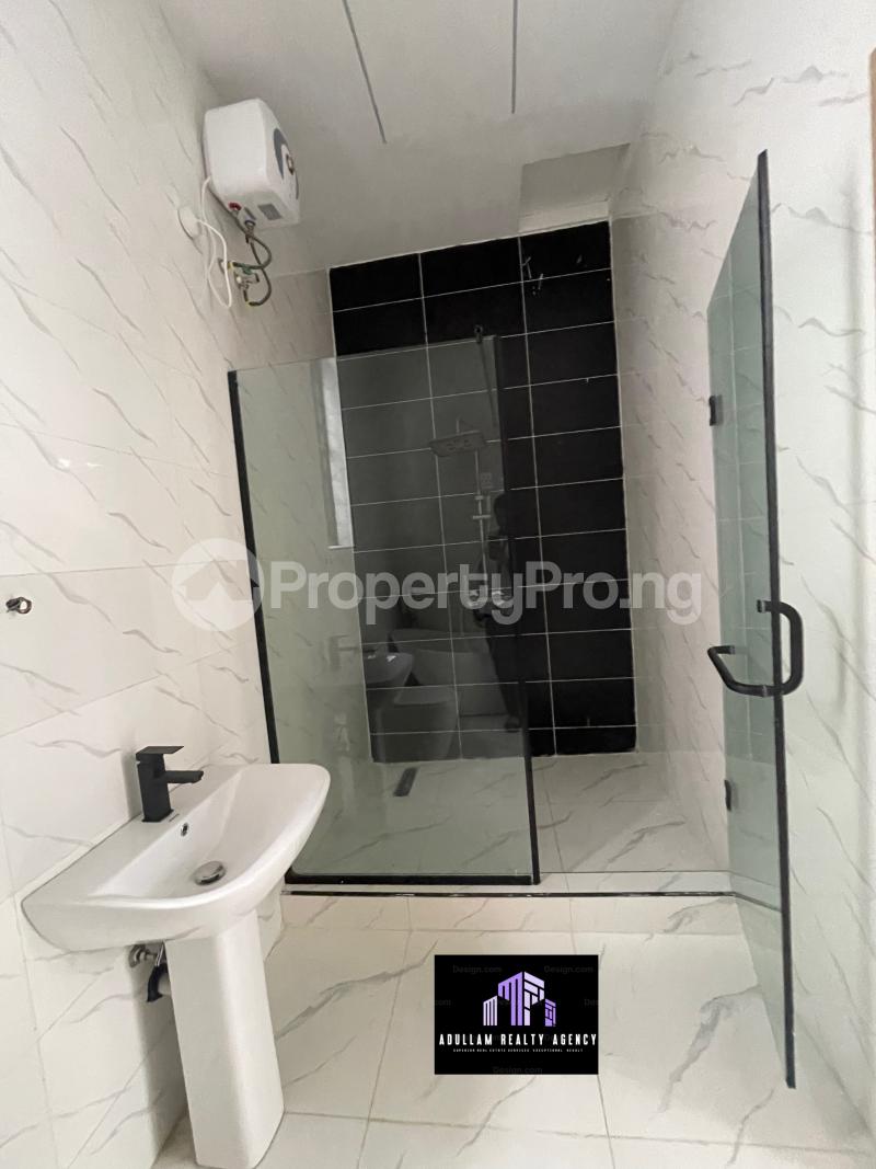 4 bedroom House for sale Off Lekki-Epe Expressway Ajah Lagos