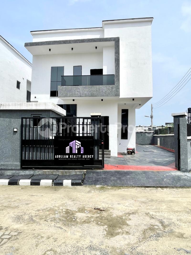 4 bedroom House for sale Off Lekki-Epe Expressway Ajah Lagos
