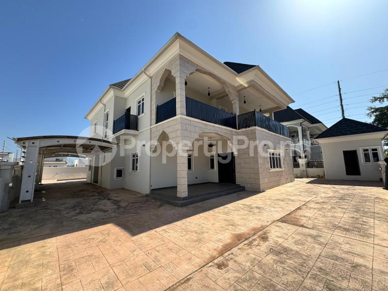 4 bedroom House for sale Kukwuaba Abuja