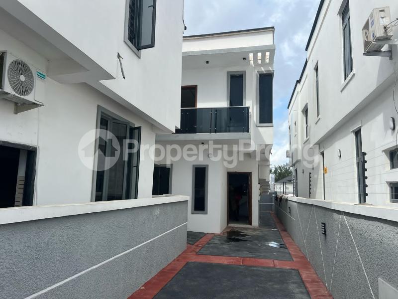 4 bedroom House for sale orchid Lekki Lagos
