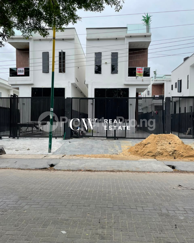 4 bedroom House for sale Lekki Lagos