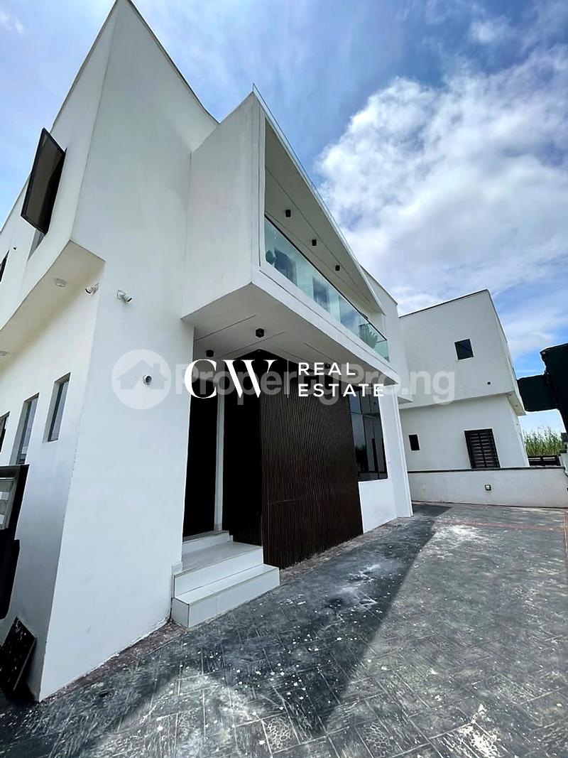 4 bedroom House for sale Lekki Lagos