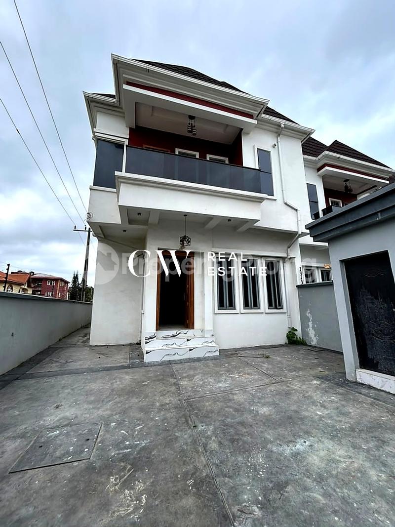 4 bedroom House for sale Lekki Lagos