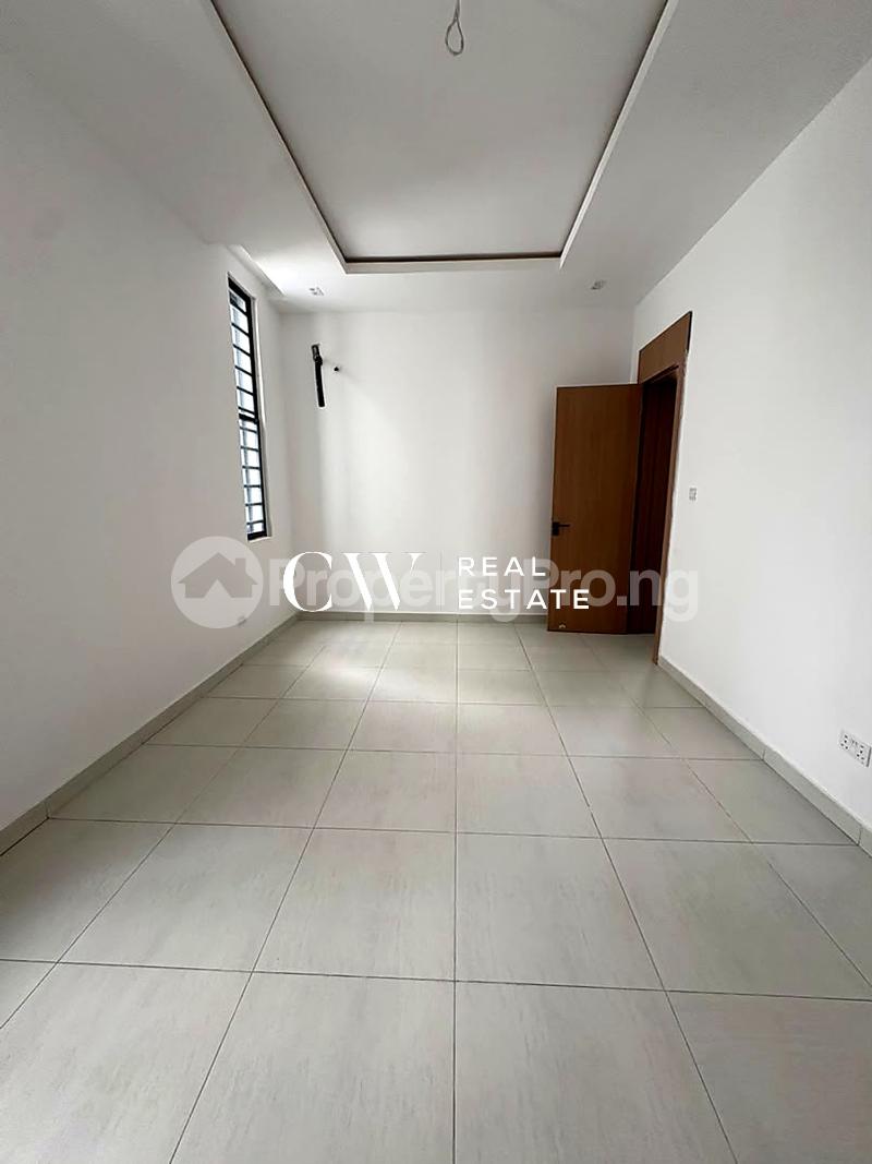4 bedroom House for sale Lekki Lagos
