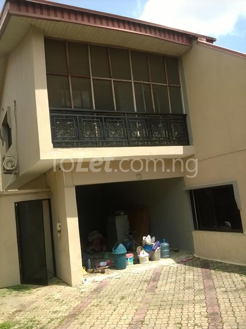4 bedroom House for rent No 33 Aroyoun Street, Ogudu Ogudu Lagos