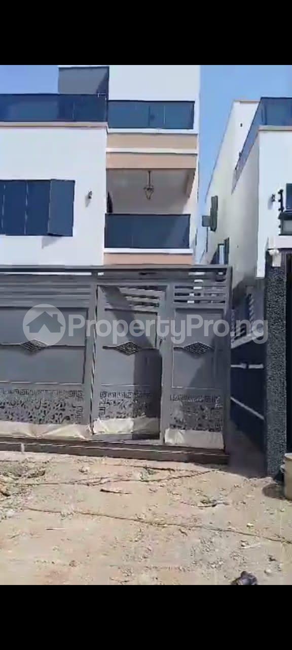 4 bedroom Flat / Apartment for sale Opebi Ikeja Lagos