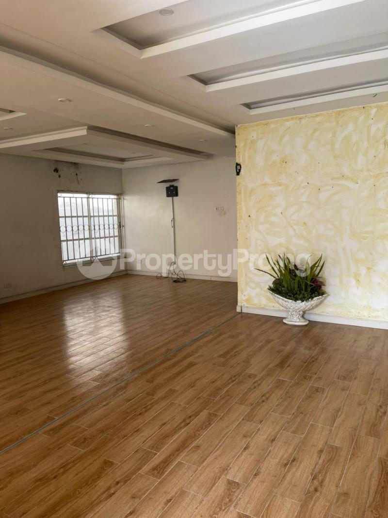 4 bedroom Commercial Property for rent Lekki Phase 1 Lekki Lagos