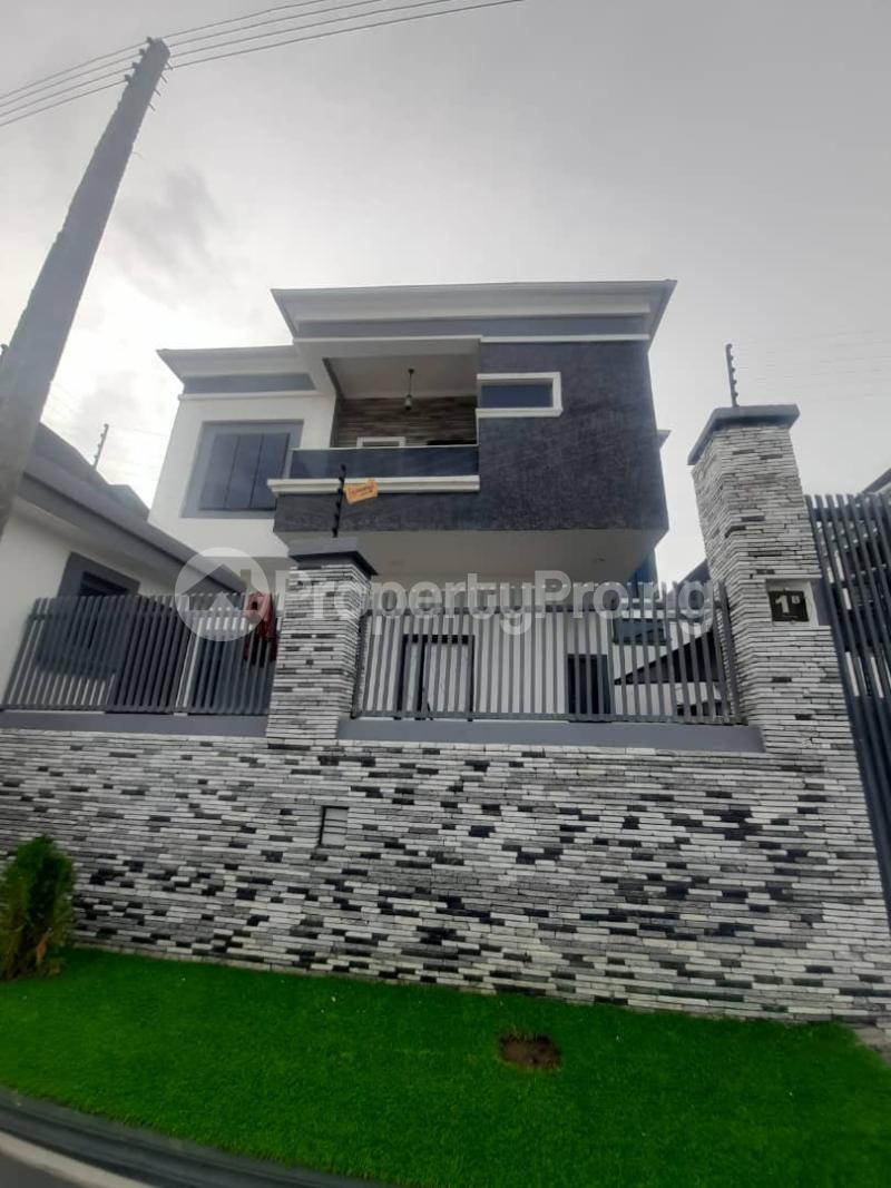 4 bedroom House for sale Lekki Lagos